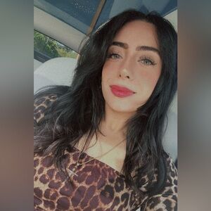 Meet your Posher, Merna